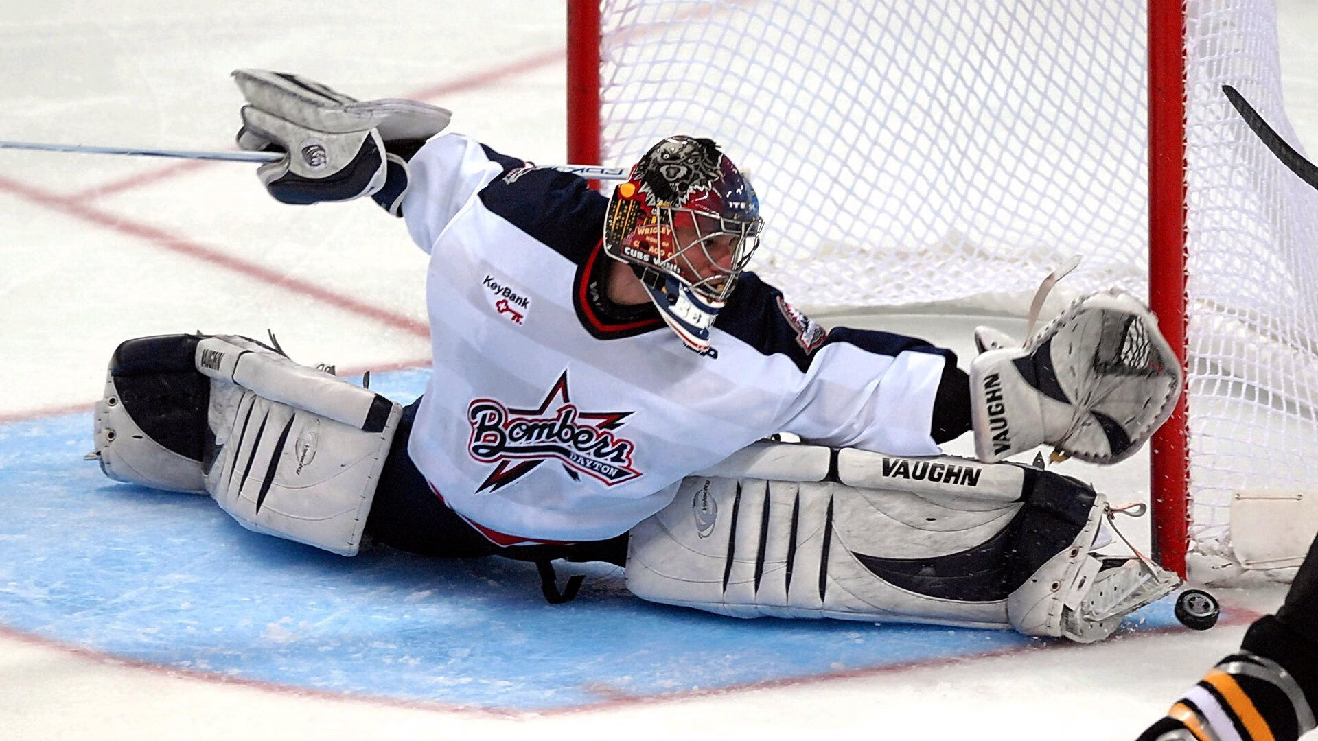 _老鹰快攻犀利，比赛精彩不断_，老鹰秒训